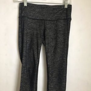Athleta Capri Leggings
